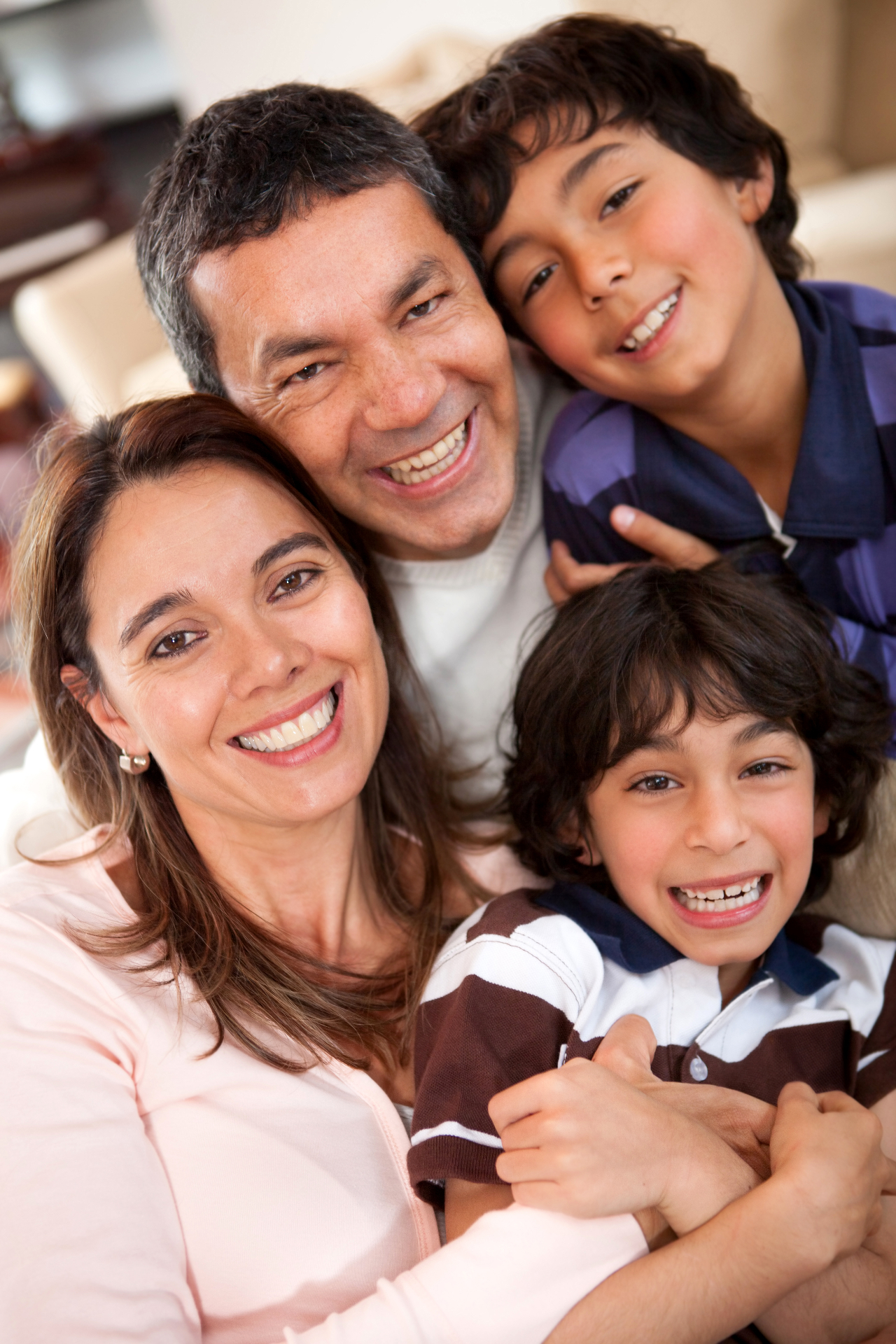 Familia feliz en Olivar